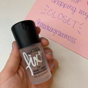 MAC Prep + Prime Fix+